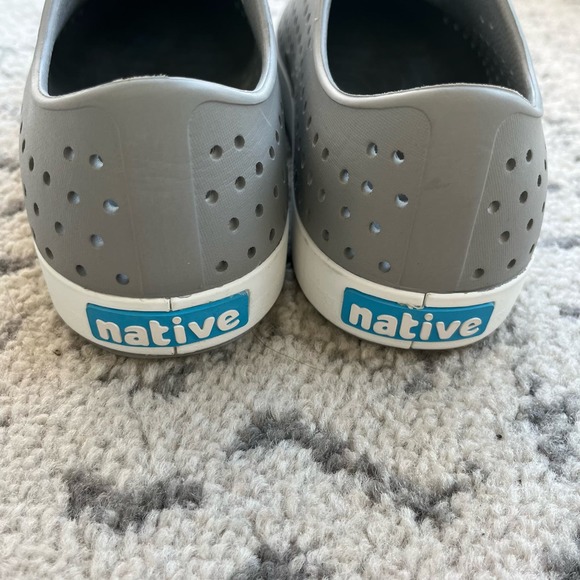 Unisex Grey Native Shoes M8/W10 - Picture 7 of 9